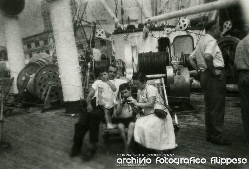 1960 ritorno in Sicilia dall'Argrntina con la nave 